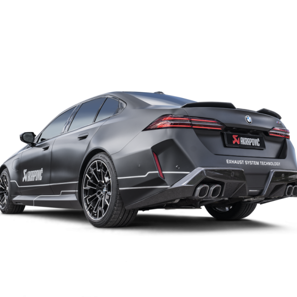 Akrapovic Rear Lip (Carbon) - BMW M5 G90-8AB0m.png